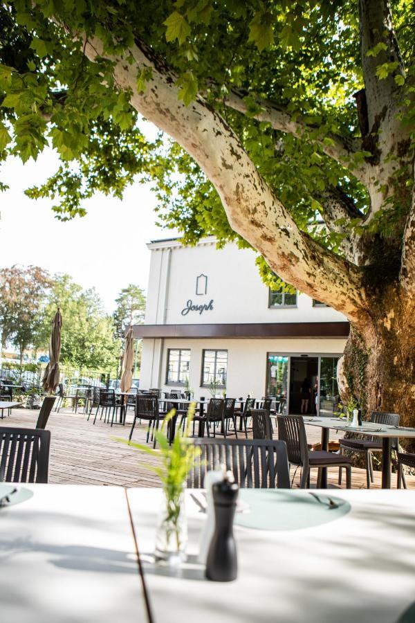 Bruckneudorf Hotel Restaurant Joseph מראה חיצוני תמונה